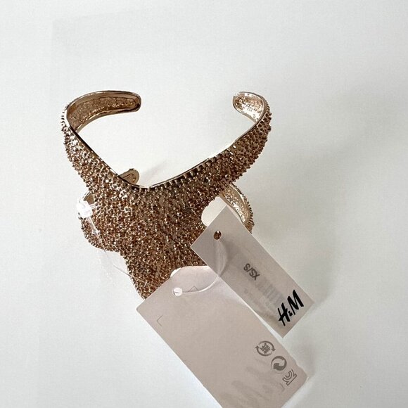 🆕NWT H&M Gold Starfish Cuff Bracelet - Picture 2 of 7